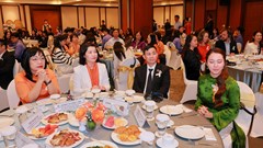 Bữa sáng Ruy băng trắng - bảo vệ phụ nữ và trẻ em khỏi bạo lực, lừa đảo trực tuyến