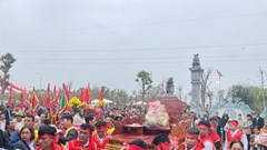 Dâng hương tưởng niệm ngày giỗ Đức Thánh Tản Viên Sơn năm 2025