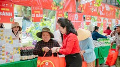 Hội Chữ thập đỏ Việt Nam phấn đấu trao 1,5 triệu phần quà Tết cho người khó khăn