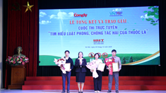 Trao giải cuộc thi trực tuyến “Tìm hiểu Luật Phòng, chống tác hại của thuốc lá“