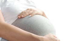 Quan tâm đặc biệt đến phụ nữ mang thai mắc sùi mào gà