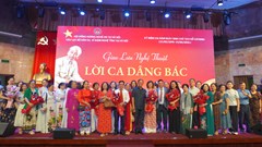 Lắng đọng chương trình “Lời ca dâng Bác”