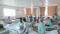 Truyền thông về tác hại thuốc lá cho người bệnh và người nhà