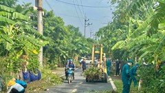 Phường Sơn Tây phát động phong trào thi đua bảo vệ môi trường, trao quà an sinh