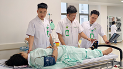 Tiếp nhận ca cấp cứu và thực hiện phẫu thuật đầu tiên tại Bệnh viện Hữu nghị Việt Đức cơ sở Ninh Bình