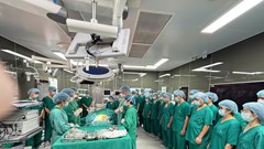 Món quà cuối cùng của người cha “viết” tiếp 3 cuộc đời