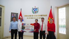 Nhân dân Việt Nam dành khoản hỗ trợ 100 tỉ đồng trao tặng nhân dân Cuba