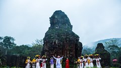 Phát triển du lịch cộng đồng vùng phụ cận góp phần bảo tồn di sản Mỹ Sơn