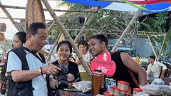 Khám phá chợ phiên xanh tại làng chài Tân Thành 