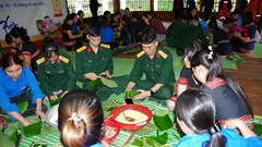 Ấm áp “Xuân đoàn kết- Tết thắm tình quân dân” ở Quảng Nam