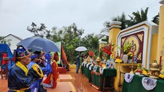 Lễ hội Cầu Bông ở Làng du lịch tốt nhất 