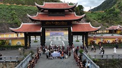 Tìm kiếm các giải pháp phát triển du lịch miền núi phía Tây Quảng Nam