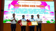 Tuyên dương hai anh em song sinh đoạt Huy chương Vàng Olympic Toán quốc tế 2025
