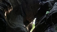 Danh lam thắng cảnh Hang Dơi đón nhận bằng xếp hạng di tích 