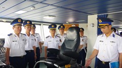 Kiểm tra công tác chuẩn bị cho tàu CSB 8002 thực hiện công tác đối ngoại quốc phòng 