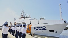 Tàu CSB 8002 lên đường đi thăm và làm việc  với Lực lượng Bảo vệ bờ biển Philippines