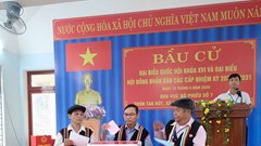 Cử tri đồng bào Co ở Trà Liên nô nức đi bầu cử