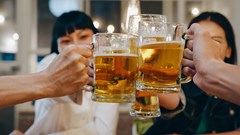 Uống bia thế nào để không ảnh hưởng sức khỏe?