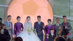 Duy Mạnh tái hiện khoảnh khắc cắm cờ trên tuyết trắng, cùng con trai làm điều đặc biệt trong đám cưới Đức Huy - MC Mù Tạt