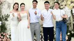 Chu Thanh Huyền, MC Mù Tạt đọ sắc cô dâu Bích Hạnh trong lễ cưới Văn Thanh, visual ai đỉnh hơn?