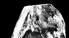 Cận cảnh viên kim cương lớn nhất thế giới: Giá trị bằng gần nửa tấn vàng nguyên chất!