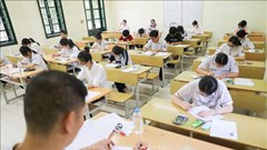 Thí sinh thi lớp 10 Hà Nội làm thủ tục dự thi vào sáng 6.6