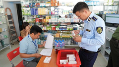 Xử lý nghiêm các cơ sở, hàng quán treo biển “chỉ nhận tiền mặt“