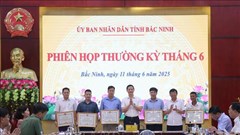 Khen thưởng các hộ có thành tích trong thi đua thực hiện Dự án Vành đai 4 - Vùng Thủ đô Hà Nội