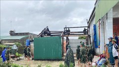 Bão số 1: Lốc xoáy làm tốc mái hơn 30 nhà dân tại Hà Tĩnh