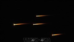 Iran tiến hành đợt phóng tên lửa thứ 5 nhằm vào Israel