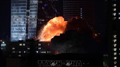 Căng thẳng Israel - Iran: Không kích tiếp diễn, gây thiệt hại ở các thành phố lớn