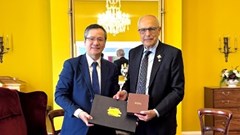 Người Việt tại PEI duy trì văn hóa truyền thống hướng về Tổ quốc