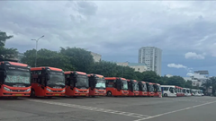 Bố trí xe đưa đón 968 cán bộ từ Bình Dương, Bà Rịa - Vũng Tàu làm việc tại TP.HCM