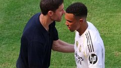 Xabi Alonso thử nghiệm Trent Alexander-Arnold tại Club World Cup