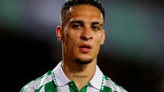 Tương lai Antony tại Betis bế tắc vì tiền