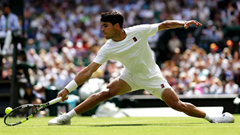 Wimbledon 2025: Carlos Alcaraz thoát hiểm sau 5 ván đấu