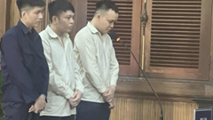 3 người góp vốn cho vay nặng lãi, yêu cầu người vay thế chấp bằng ảnh khỏa thân