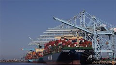 Thuế quan của Mỹ: Gánh nặng chi phí đối với doanh nghiệp Mỹ