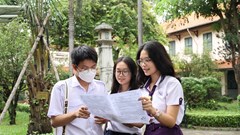 Đề thi tăng tính thực tiễn - cần đổi mới cách dạy và học