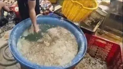 Phát hiện 3 cơ sở dùng hàn the để tẩy trắng hoa chuối