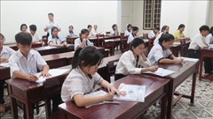Dự báo điểm chuẩn đại học biến động, thí sinh cân nhắc chọn ngành phù hợp
