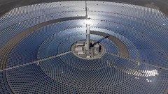 Trung Quốc vượt mốc 2 tỷ kW năng lượng tái tạo: Nền tảng phát triển kinh tế xanh