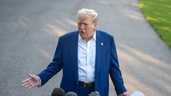 Tổng thống Donald Trump bị suy tĩnh mạch mạn tính