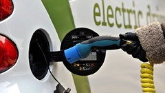 Ukraine đề xuất thử nghiệm vũ khí nước ngoài trên tiền tuyến