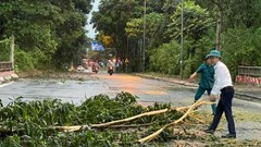 Xã Hòa Lạc kích hoạt toàn bộ lực lượng, sẵn sàng sơ tán dân khi cần thiết