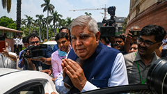 Phó Tổng thống Ấn Độ từ chức vì lý do sức khỏe