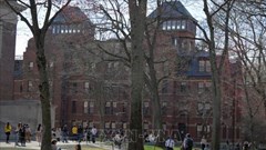 Mỹ điều tra chương trình học giả nước ngoài của trường Havard
