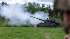 Mỹ phê duyệt bán vũ khí trị giá 330 triệu USD cho Ukraine