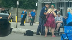 Bắt giữ nghi phạm đâm dao hàng loạt ở Mỹ