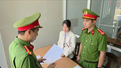 Khởi tố nữ nhân viên ngân hàng làm giả giấy tờ, lừa đảo chiếm đoạt tài sản